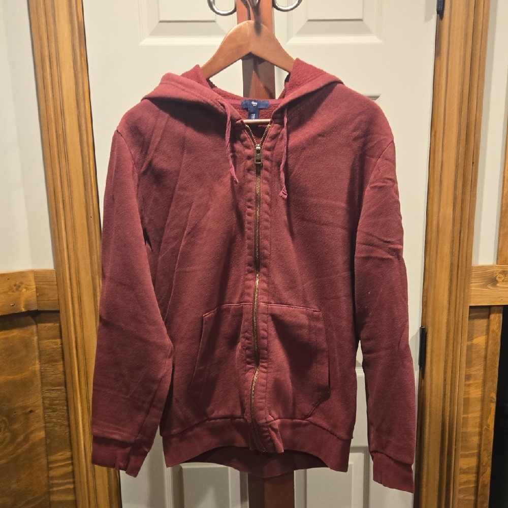 Gap Sweatshirt